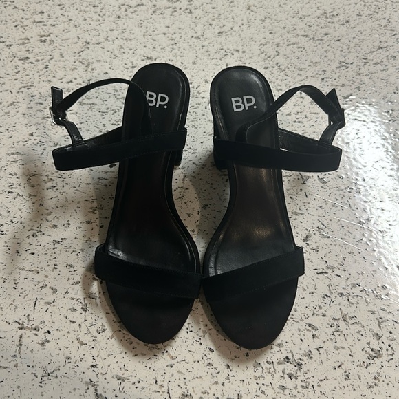 Black Slingback Sandal - Picture 1 of 4